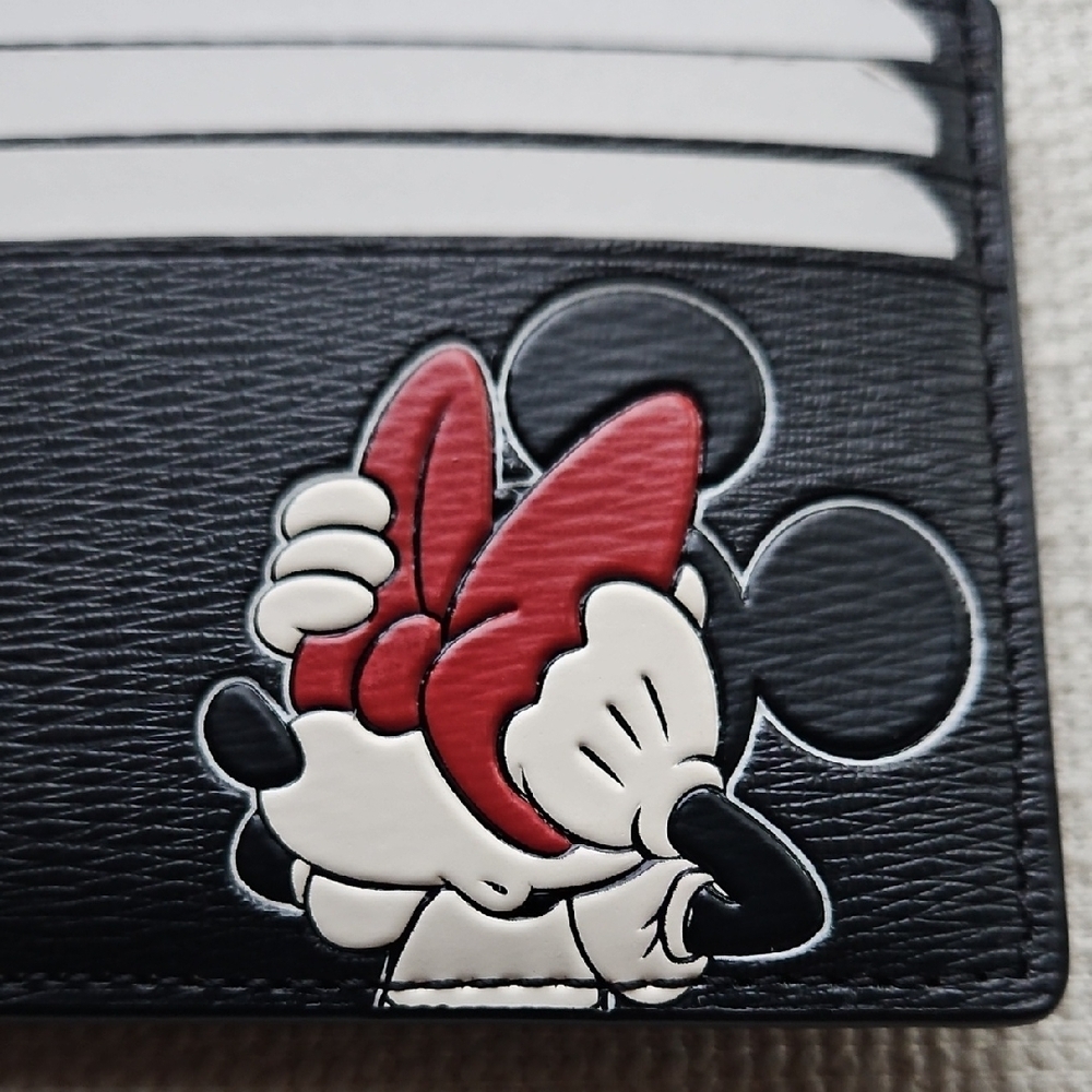 Kate Spade Black and Minnie Cardholder - Picture 6 of 13